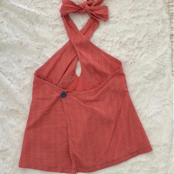 Beautiful halter top - Picture 2 of 6